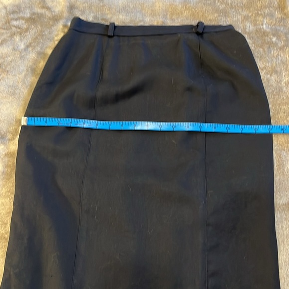 Wool lined navy skirt - Picture 5 of 9